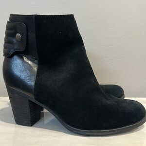 CLARKS Palma Rylie Black Suede Women's Ankle Booties Size 7.5